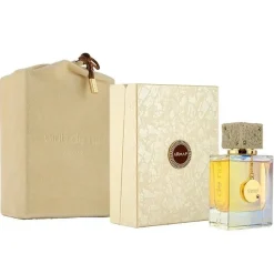 Club de Nuit Oud perfumy spray 105ml