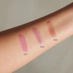 Długotrwały tint do ust Lip Stain 002 Wild Berry