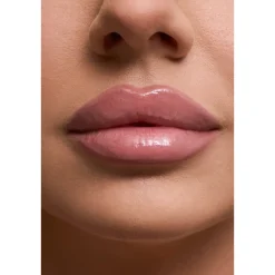 Kremowy błyszczyk lip tint 113 CANDY