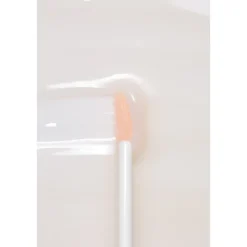 Kremowy błyszczyk lip tint 112 ICY