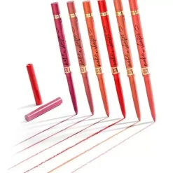 MAKE A SHAPE Automatyczna konturówka do ust 01 - MILK CANDY