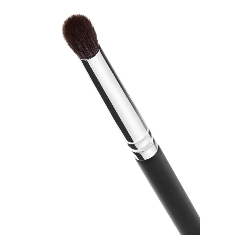 P154 Easy Blend Pędzel do rozcierania cieni