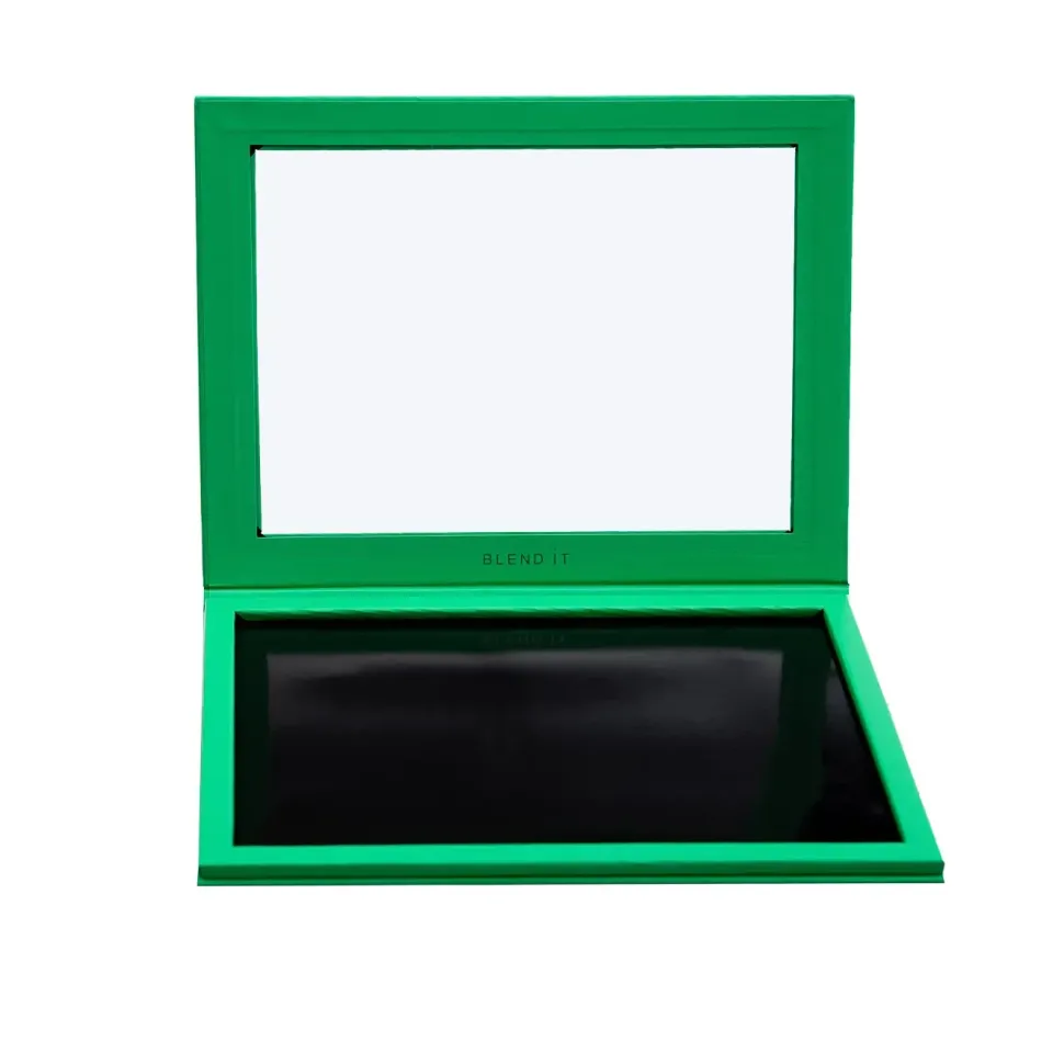 Paleta magnetyczna na 48 cieni Green Grass