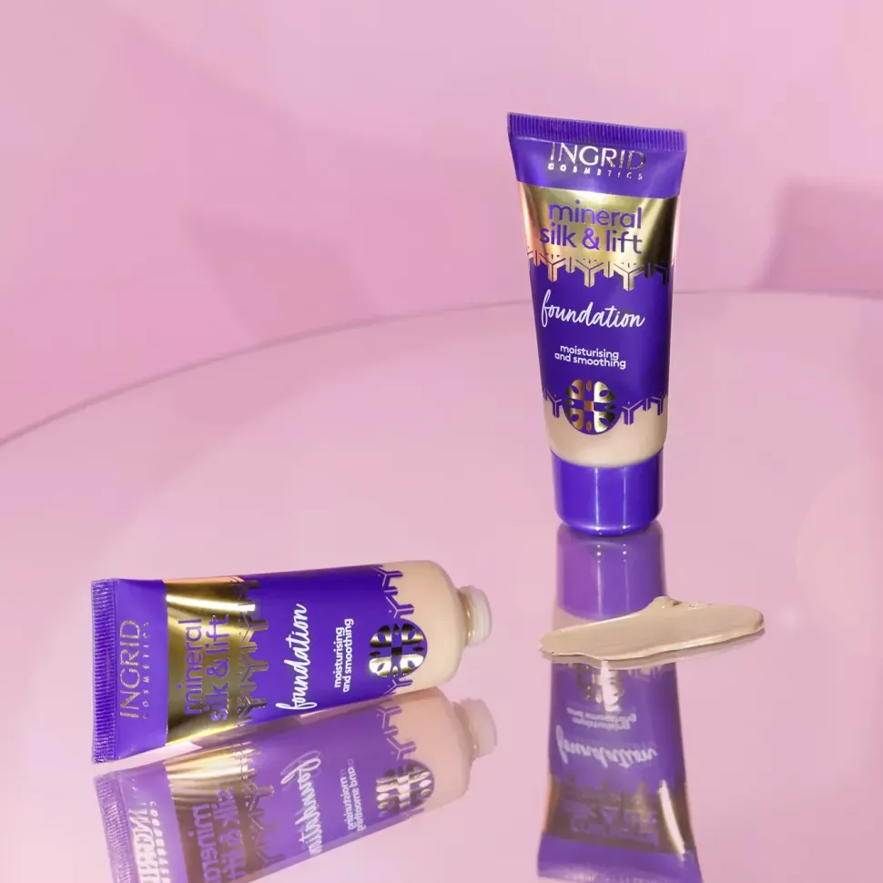 Podkład nawilżająco-wygładzający mineral silk & lift 032 - warm sand