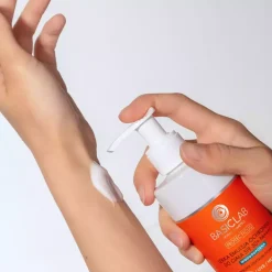 Protecticus Lekka emulsja ochronna do ciała SPF 50+ PA++++ 300ml