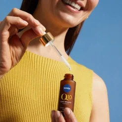 Q10 Przeciwzmarszczkowy Ekspert podwójnie aktywne serum do twarzy 30ml