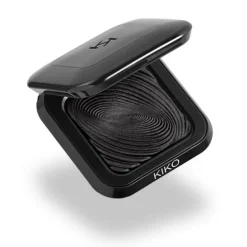 Water Eyeshadow cień zapewniający natychmiastowy kolor do nakładania na sucho i na mokro 22 Black 3g